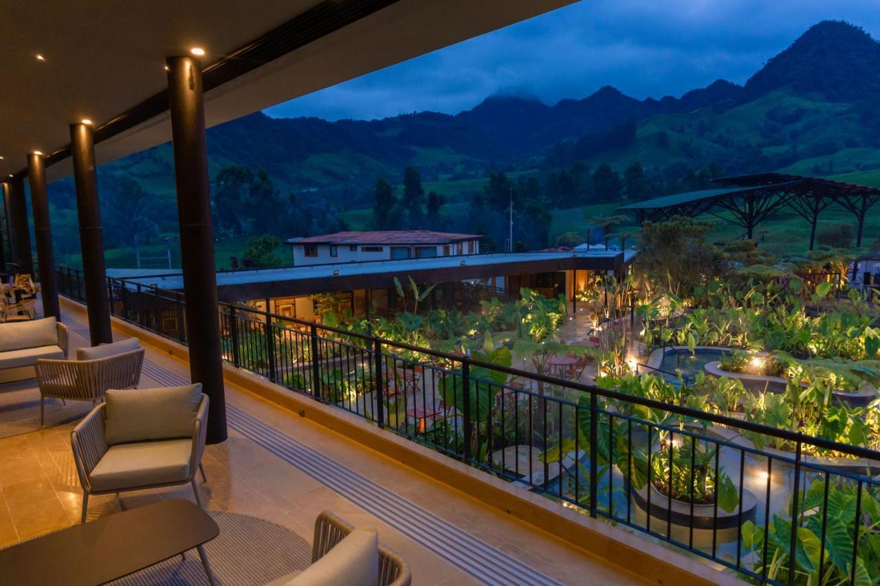 Hotel Termales El Otoño Manizales Exterior foto View of the resort