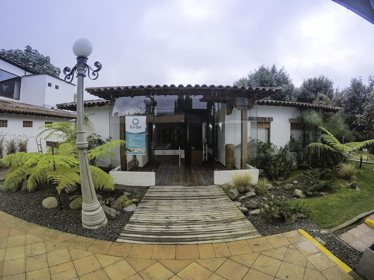 Hotel Termales El Otoño Manizales Exterior foto Entrance to the museum